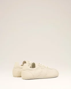 Baskets Soft Blanches Basses En Cuir Lisse