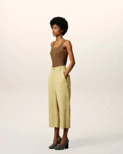 Bermuda Jaune En Cuir