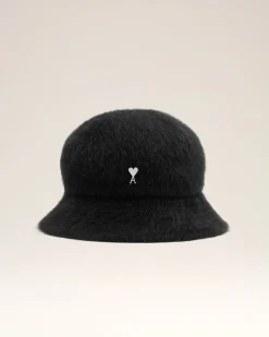 Bob Rivet Noir Ami de Coeur En Laine