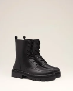 Boots Noires A Lacets A Bout Anatomique En Cuir