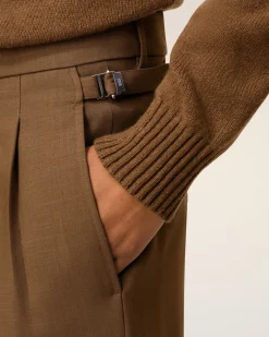 Pantalon Large Marron Avec Pattes De Serrages En Laine