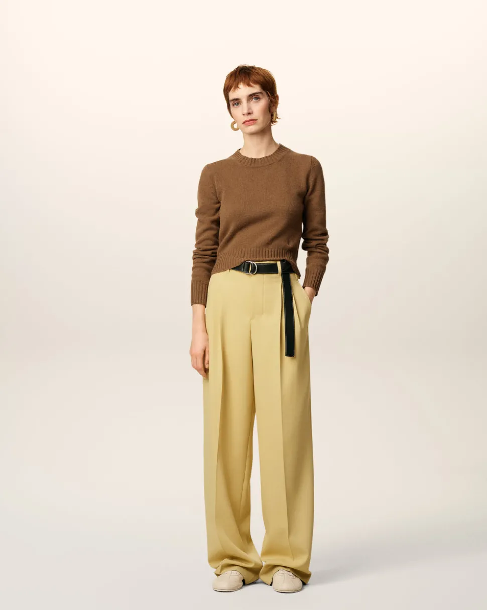 Pantalon Vert Large Avec Pattes De Serrages De Laine