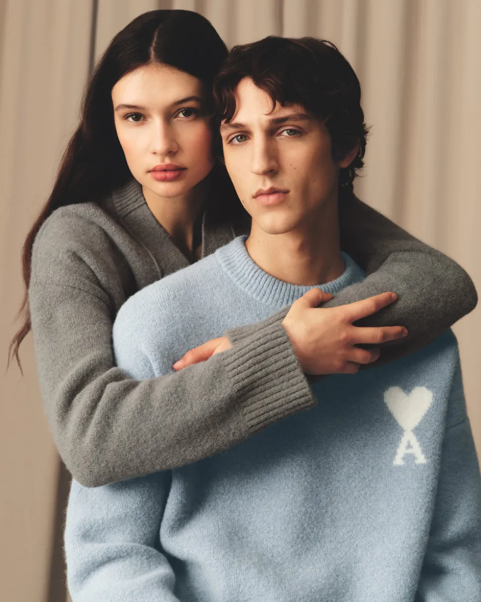 Pull Bleu Col Rond Ami De Coeur En Alpaga