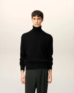 Pull Noir Col Roulé Ami De Coeur En Laine