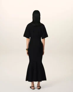 Robe Noire A Godets
